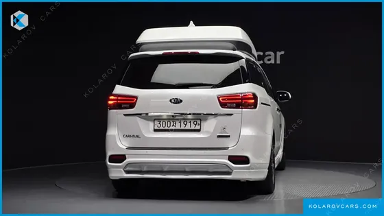 KIA CARNIVAL 9-SEATER HI-LIMOUSINE