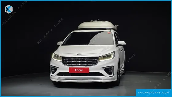 KIA CARNIVAL 7-SEATER LIMOUSINE