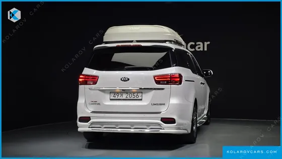 KIA CARNIVAL 7-SEATER LIMOUSINE