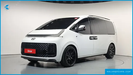 HYUNDAI STARIA L3.5 LOUNGE 9-SEATER