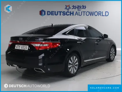 HYUNDAI GRANDEUR PREMIUM