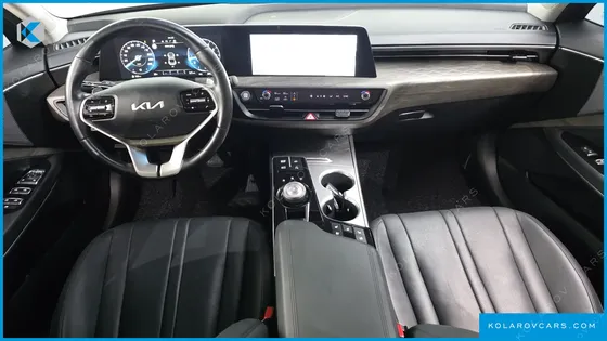 KIA K8 2.5 GASOLINE 2WD