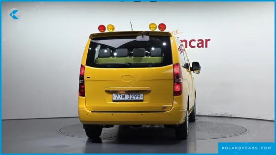 HYUNDAI STAREX 4WD GUARD CAR OF CHIDREN