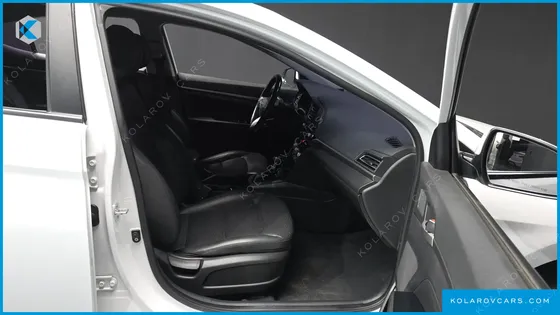 HYUNDAI ELANTRA (AVANTE) 1.6