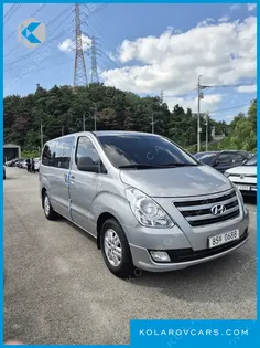 HYUNDAI STAREX 5-SEATER LPI VAN