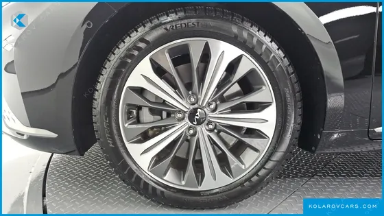KIA K8 3.5 GASOLINE 2WD