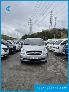 HYUNDAI STAREX 12-SEATER WAGON