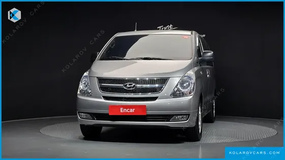 HYUNDAI STAREX 3-SEATER VAN