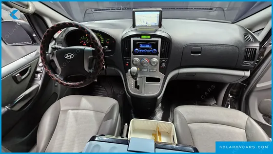 HYUNDAI STAREX CAMPING CAR