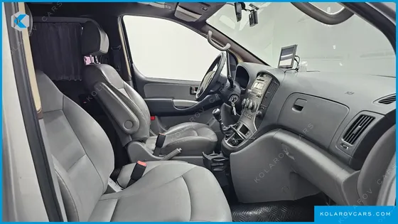 HYUNDAI STAREX CAMPING CAR