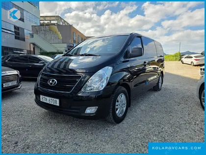HYUNDAI STAREX 3-SEATER VAN