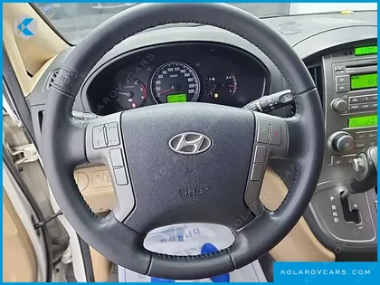 HYUNDAI STAREX 11-SEATER WAGON HVX