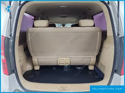 HYUNDAI STAREX 11-SEATER WAGON HVX