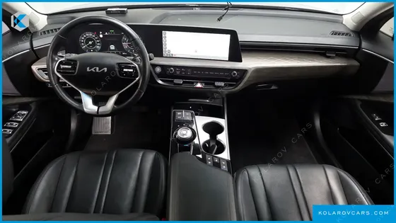 KIA K8 2.5 GASOLINE 2WD