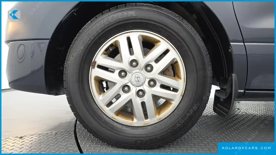 HYUNDAI STAREX 3-SEATER VAN