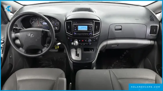 HYUNDAI STAREX 12-SEATER WAGON