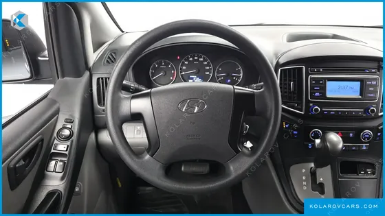 HYUNDAI STAREX 12-SEATER WAGON