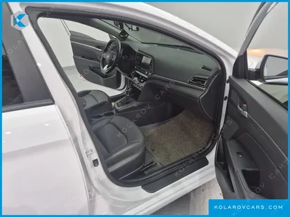 HYUNDAI ELANTRA (AVANTE) 1.6
