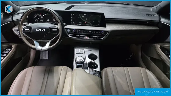 KIA K8 2.5 GASOLINE 2WD