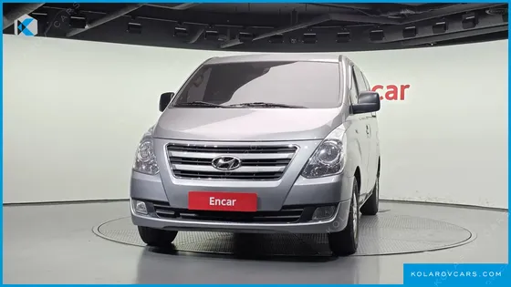 HYUNDAI STAREX 3-SEATER VAN