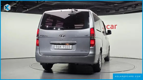 HYUNDAI STAREX 3-SEATER VAN