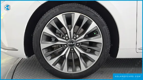 KIA K8 2.5 GASOLINE 2WD