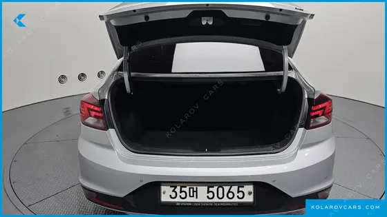 HYUNDAI ELANTRA (AVANTE) 1.6