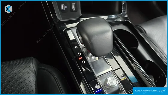 KIA K7 3.0 LPI TRENDY(RENTED CAR)