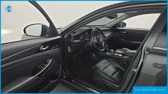 KIA K7 3.0 LPI TRENDY(RENTED CAR)