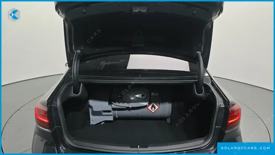 KIA K7 3.0 LPI TRENDY(RENTED CAR)