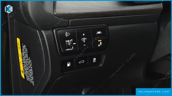 KIA K7 3.0 LPI TRENDY(RENTED CAR)
