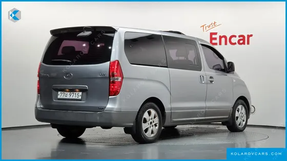 HYUNDAI STAREX 11-SEATER WAGON HVX