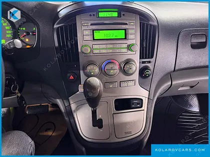 HYUNDAI STAREX 12-SEATER WAGON
