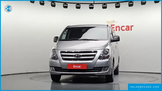 HYUNDAI STAREX 3-SEATER VAN