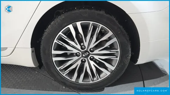 KIA K7 3.0 LPI TRENDY(RENTED CAR)