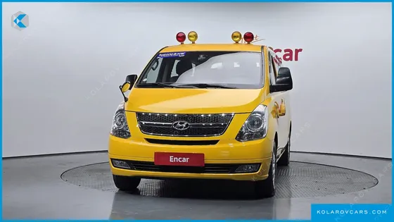 HYUNDAI STAREX GUARD CAR OF CHILDREN
