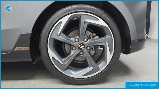 HYUNDAI VELOSTER 1.6 TURBO SPORT