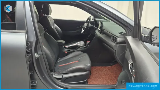 HYUNDAI VELOSTER 1.6 TURBO SPORT