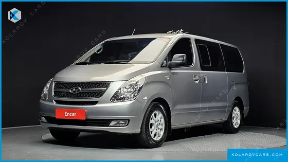 HYUNDAI STAREX 5-SEATER VAN