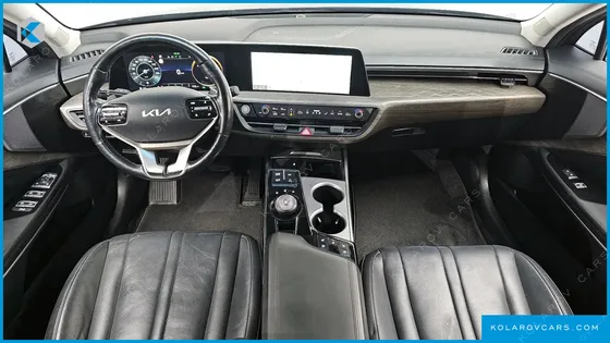KIA K8 2.5 GASOLINE 2WD