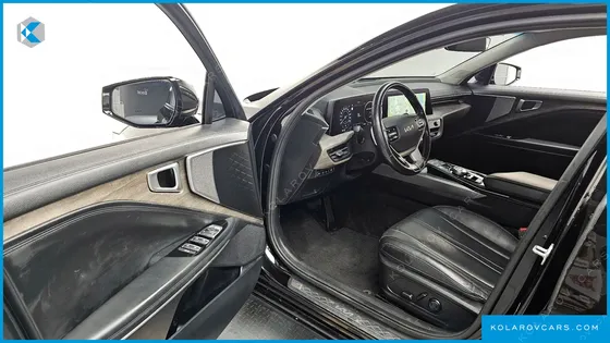 KIA K8 2.5 GASOLINE 2WD