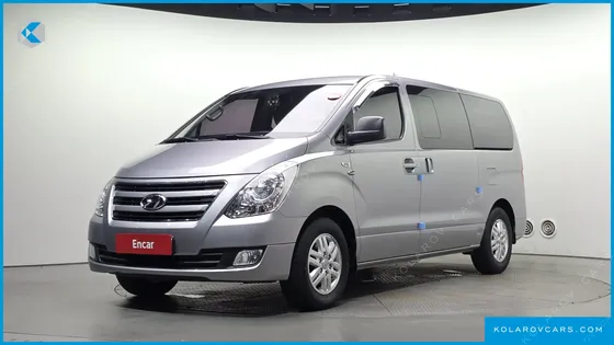 HYUNDAI STAREX 5-SEATER VAN