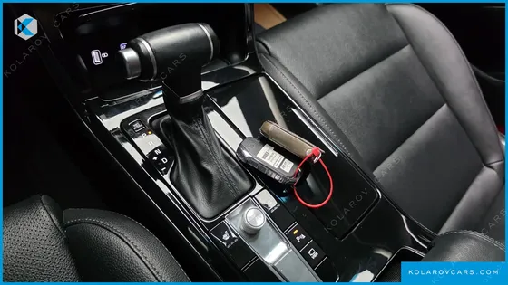 KIA K7 3.0 LPI STANDARD(RENTED CAR)