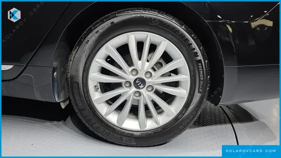 KIA K7 3.0 LPI STANDARD(RENTED CAR)