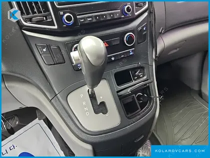HYUNDAI STAREX REFRIGERATED CAR
