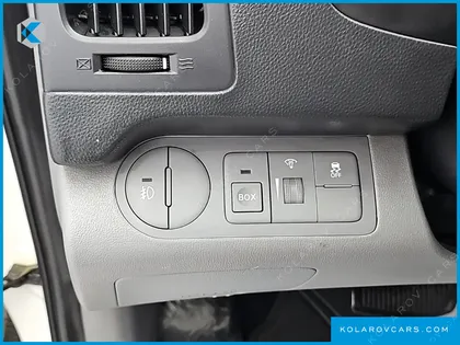 HYUNDAI STAREX REFRIGERATED CAR