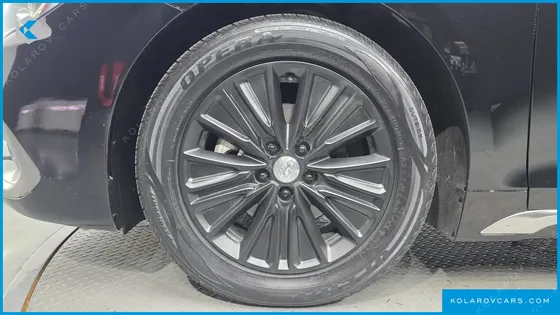 HYUNDAI GRANDEUR EXCLUSIVE