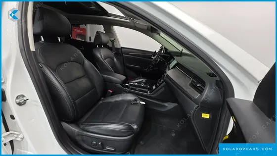 KIA K7 3.0 LPI TRENDY(RENTED CAR)