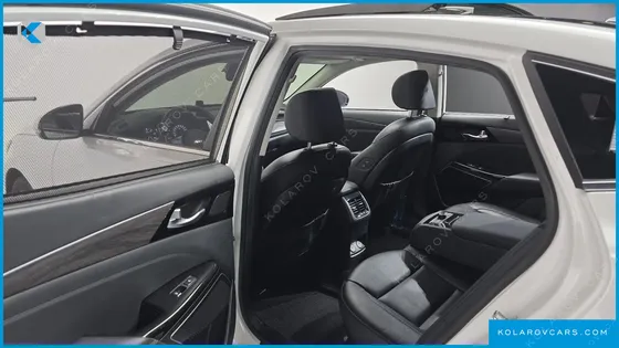 KIA K7 3.0 LPI TRENDY(RENTED CAR)