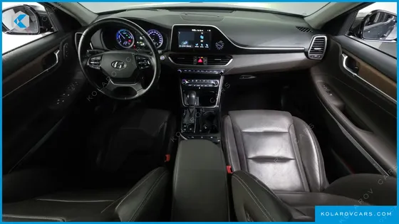 HYUNDAI GRANDEUR EXCLUSIVE